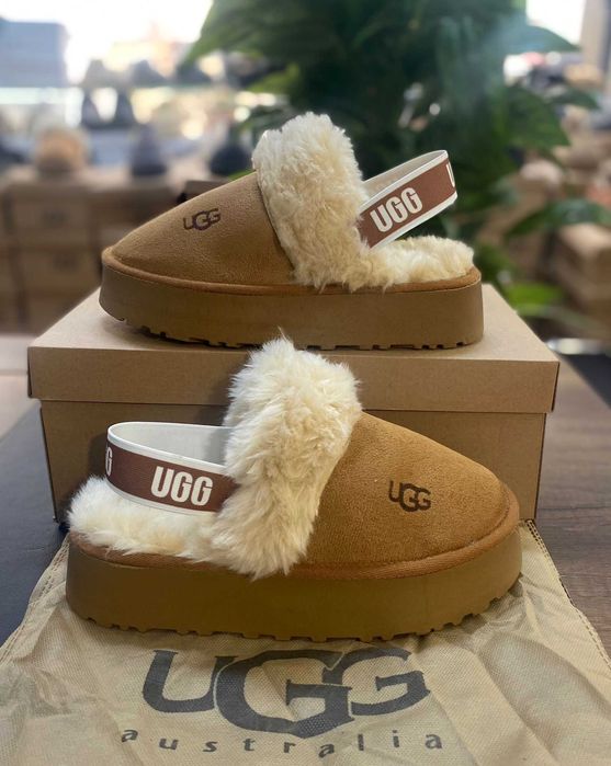 Papuci UGG cu blanita marimi:  39, 40 , 41