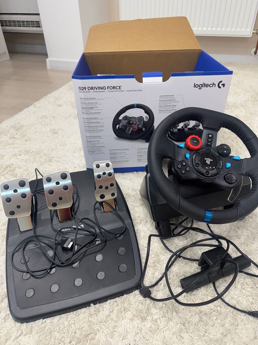 Logitech G29 Driving Force Racing Wheel