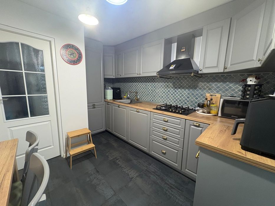 Apartament de Lux – 3 Camere | Renovare Integrală 2022 | 2 Locuri Parcare