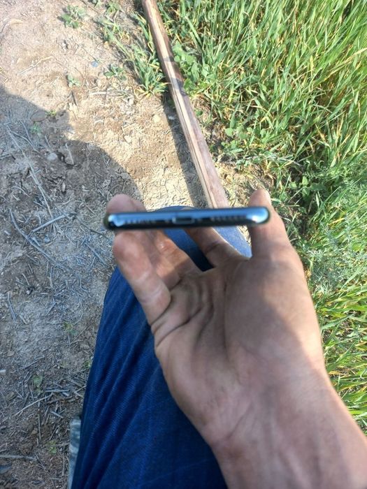 Iphone X sotiladi