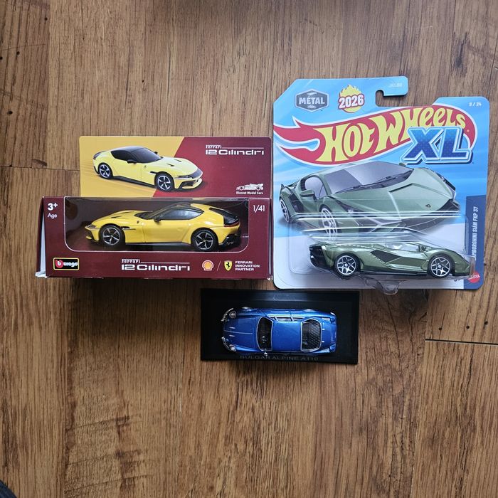 Колекционерски колички в мащаб 1:43.