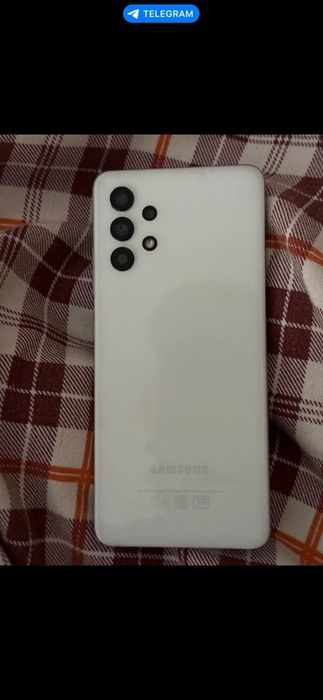 Продам мобильный телефон самсунг