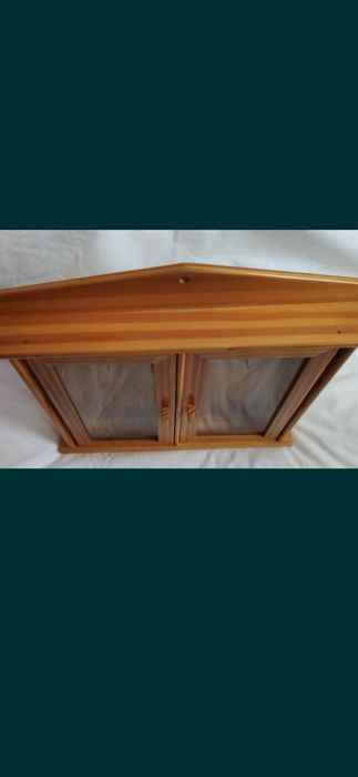 Suport chei din lemn