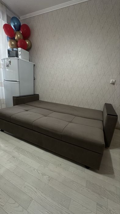 Продам диван за 23 тыс есть торг