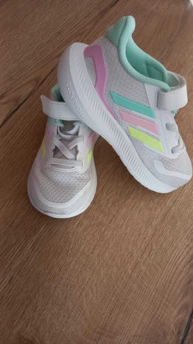 Детски маратонки адидас / adidas