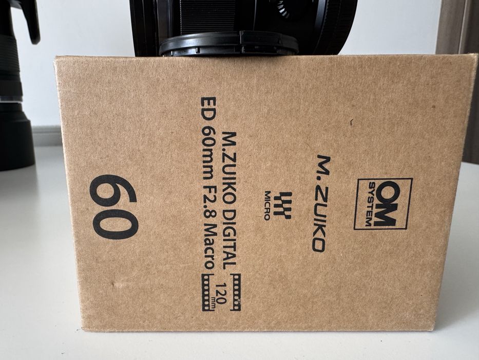 Olympus 60mm F2.8 macro 1:1 ED Obiectiv Olympus MFT