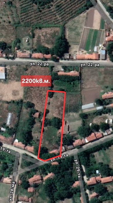 Къща с 2200кв.м двор на 35км от Пловдив