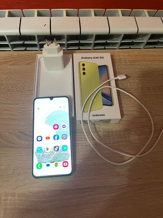 Продавам Самсунг А34 5G 6/128gb ram