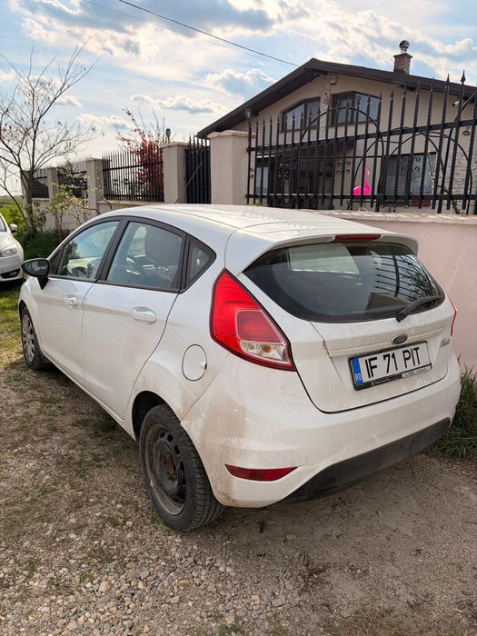 FORD Fiesta 2015 — imagine 4