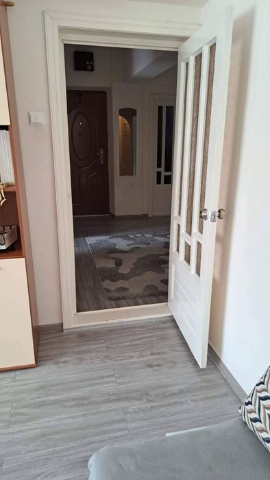 Apartament 3 camere 68 mp Parava