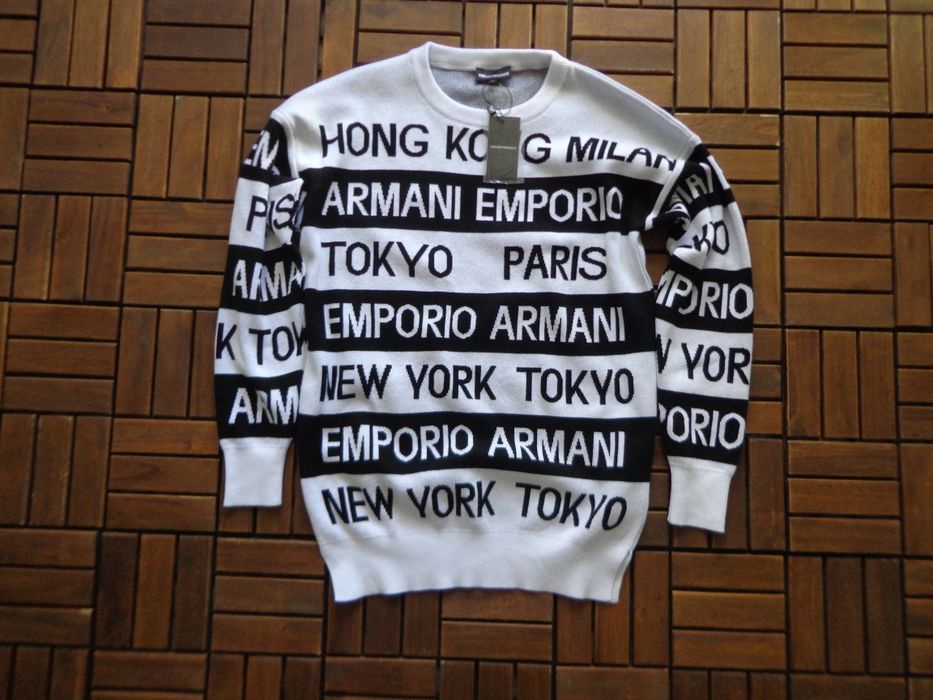 Невероятен мъжки пуловер Emporio Armani размери L, XL