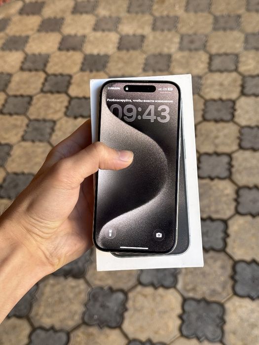 Iphone 15 pro Natural titanium