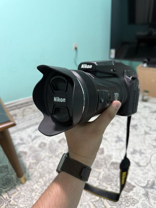 Продается Nikon coolpix p1100