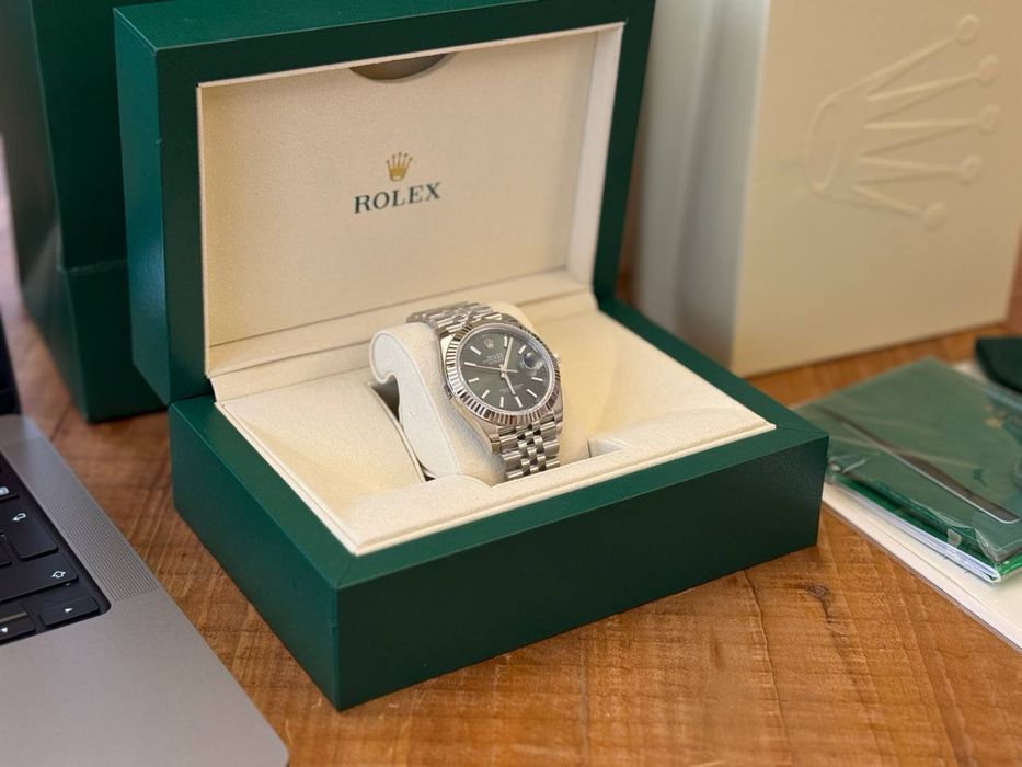 Часы Rolex Datejust 41 Mint