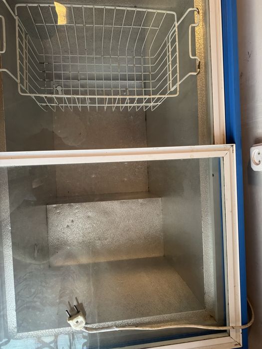 Продам морозилку