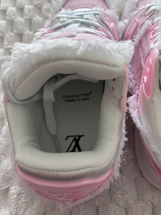 Adidasi Louis Vuitton dama