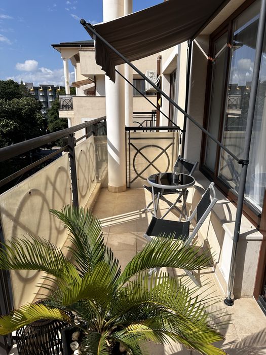 Продава се Тристаен апартамент в Варна, Бриз - 127 кв.м за 17 €/кв.м - Снимка #6