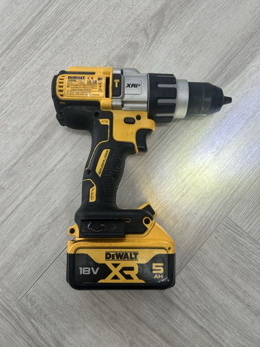 Dewalt DCD 996 filetanta cu percutie