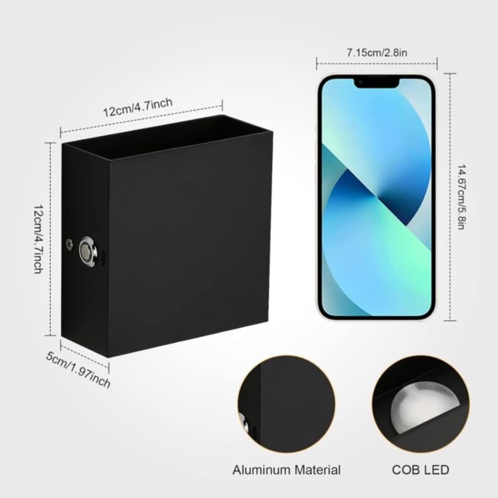 Lampa de perete cu acumulator