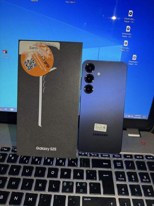 Samsung S25 Navy Blue FullBox