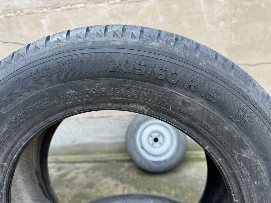 Летний шины 205/60/15