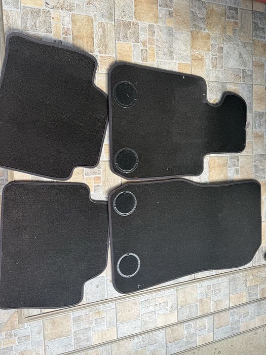 Covorase mocheta bmwf30