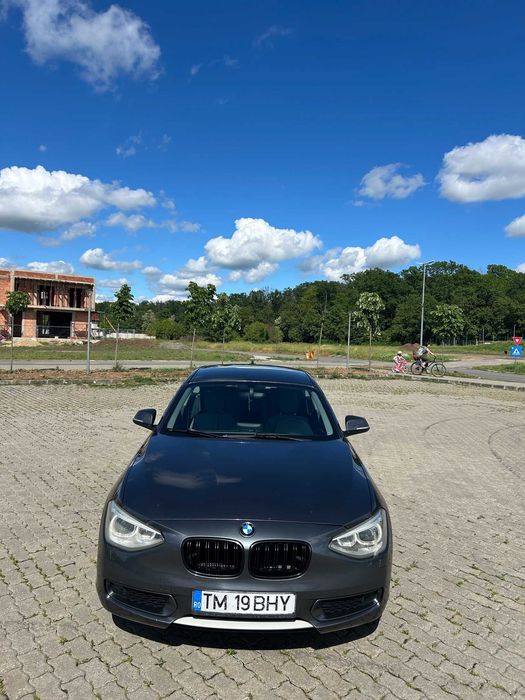 BMW Seria 1  118d Urban Line 2012 euro5