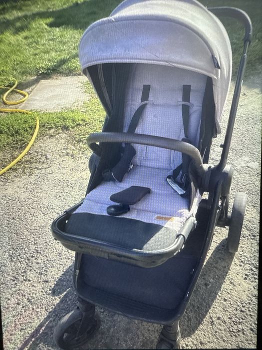 Продам детскую коляску