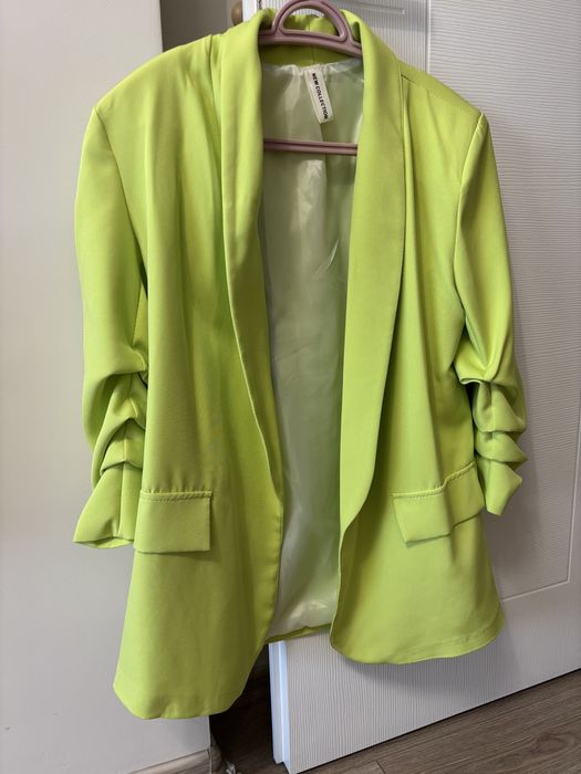 Сако с набрани ръкави