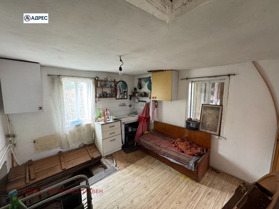 Продава се Къща в с. Търнак, Област Враца - 60 кв.м за 273 €/кв.м - Снимка #2