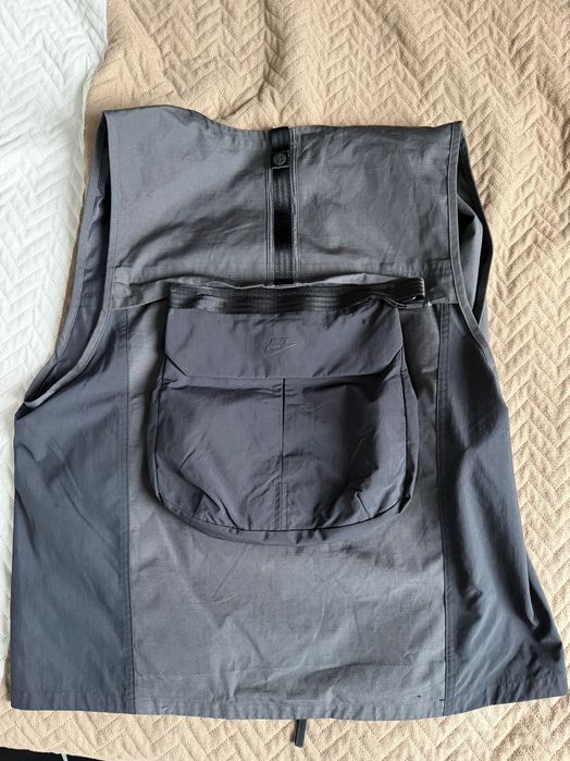 Грейка nike tech pack