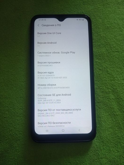 Продам смартфон А10s Samsung