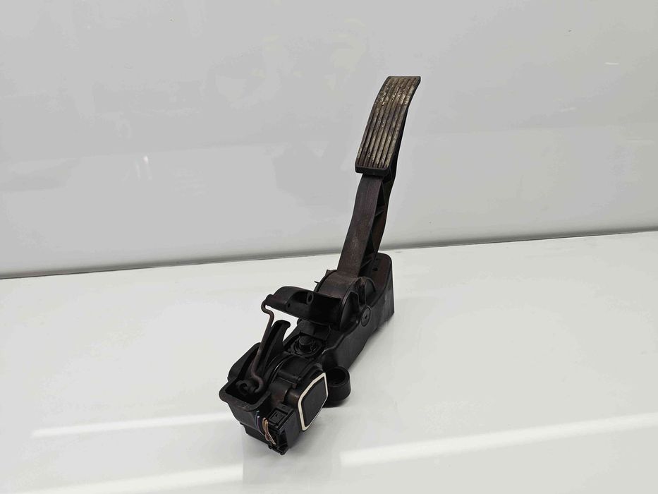 Pedala acceleratie Mercedes Clasa B (W245) [Fabr 2005-2011] A16930001