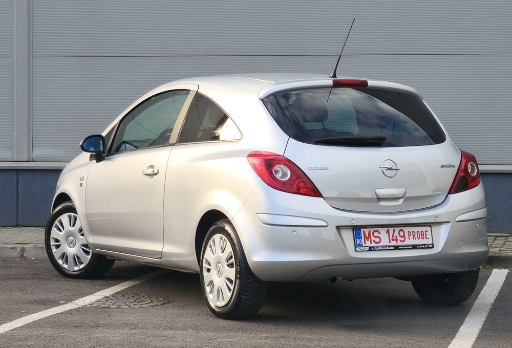 Opel Corsa D 1.2 Benzina Euro 5 - Cutie automata / Easytronic