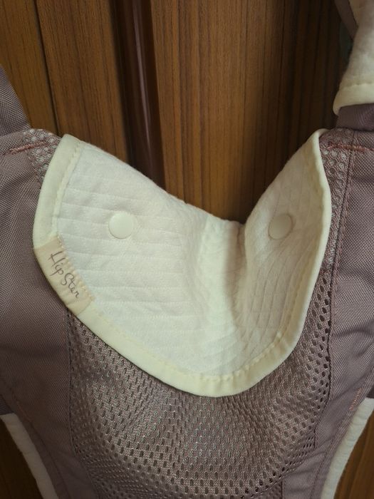 Детско кенгуру HIP STAR Chipolino, Розово