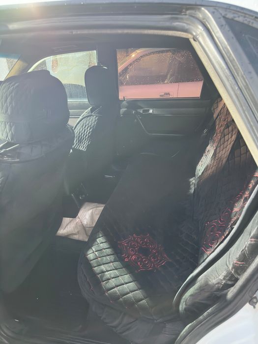 Продам Ауди 100 с4 коробка автомат