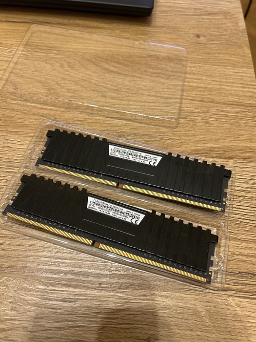 Рам памет Corsair LPX 2x8GB CL16 3200MHz