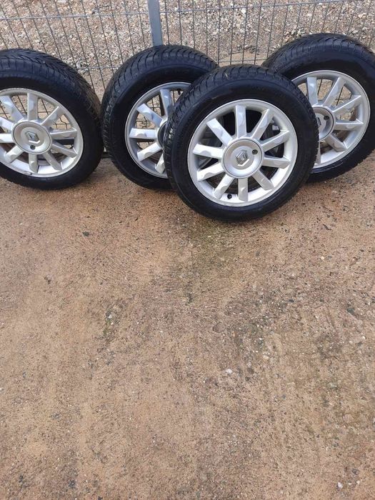 Джанти Рено Модус с Хубави Гуми