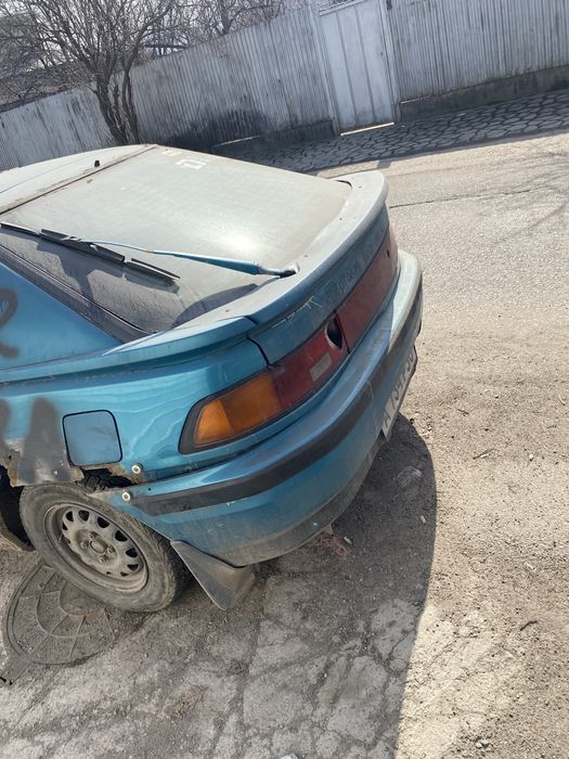 Мазда 323 ф на запчасти