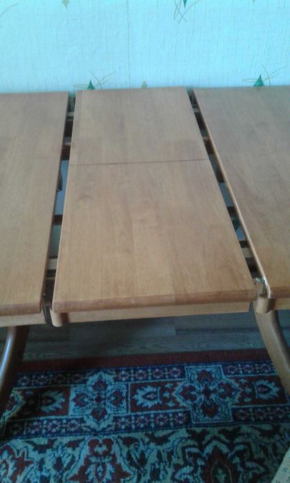 Стол со стульями  новые (Малайзия)