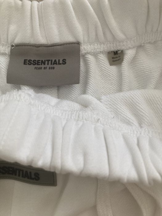 Къси гащи Essentials