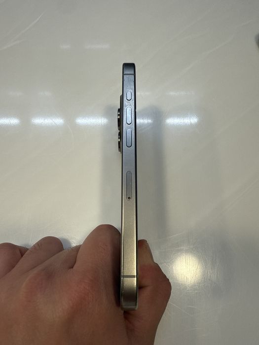 Iphone 15 pro, 1 tb, в идеальном состоянии.