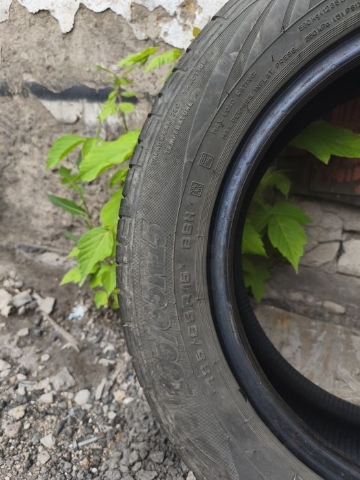 Продам шины 185/65R15