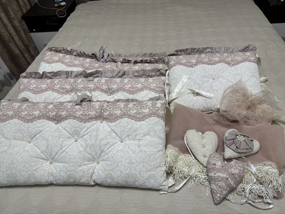 Продам бортики в кроватку