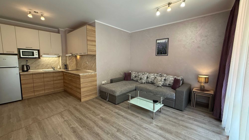 Продава се Двустаен апартамент в Варна, Бриз - 76 кв.м за 2448 €/кв.м - Снимка #16