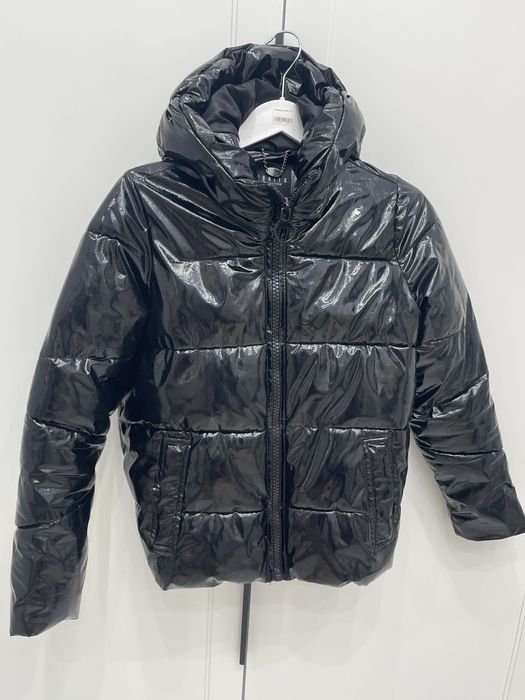 Лакированная Зимняя куртка Mohito