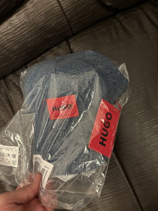 Шапка Hugo чисто нова