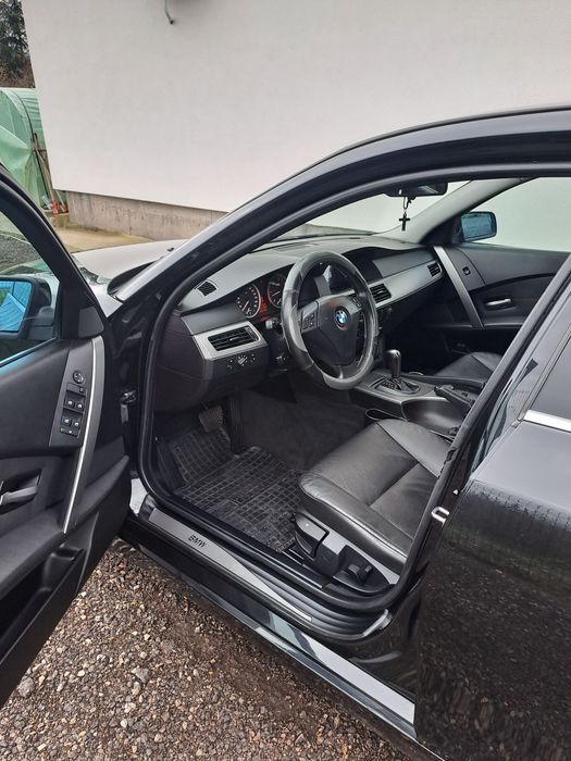 BMW E60  3000D 2006г.