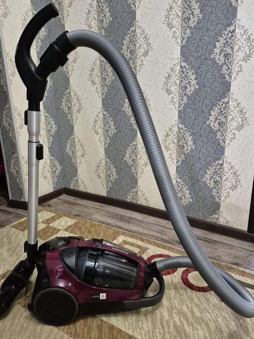 Пылесос Samsung с годовой гарантией