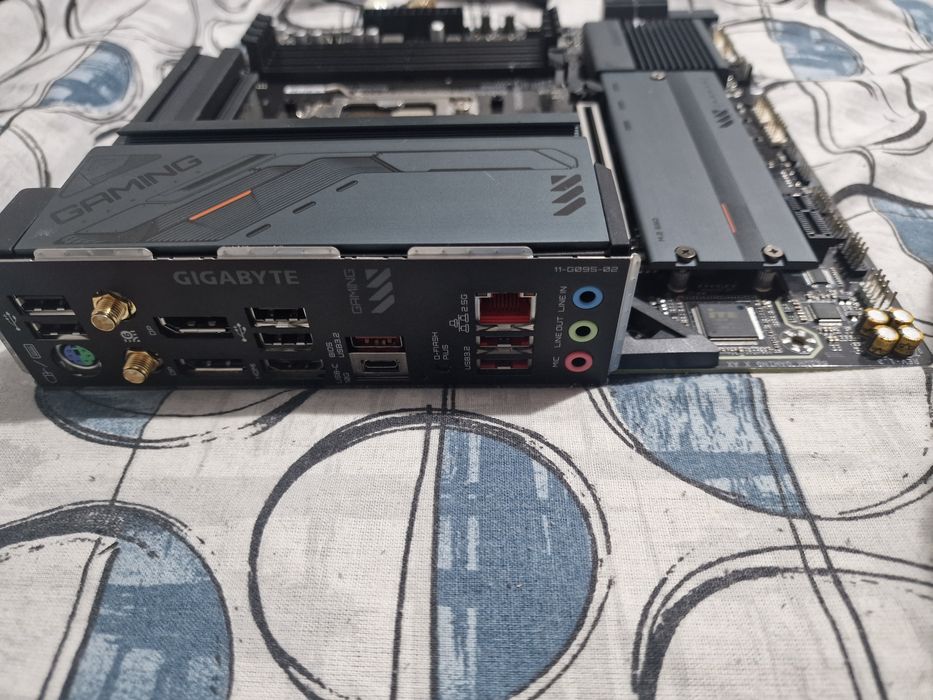 Placa de Baza Gigabyte B650M Gaming X AX , AM5